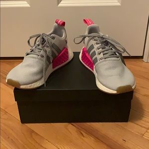 NMD_R2 women’s size 7